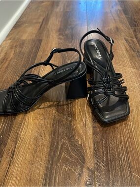 Marc Fisher Black Knotted Strappy Block Heel Sandals with Square Toe
